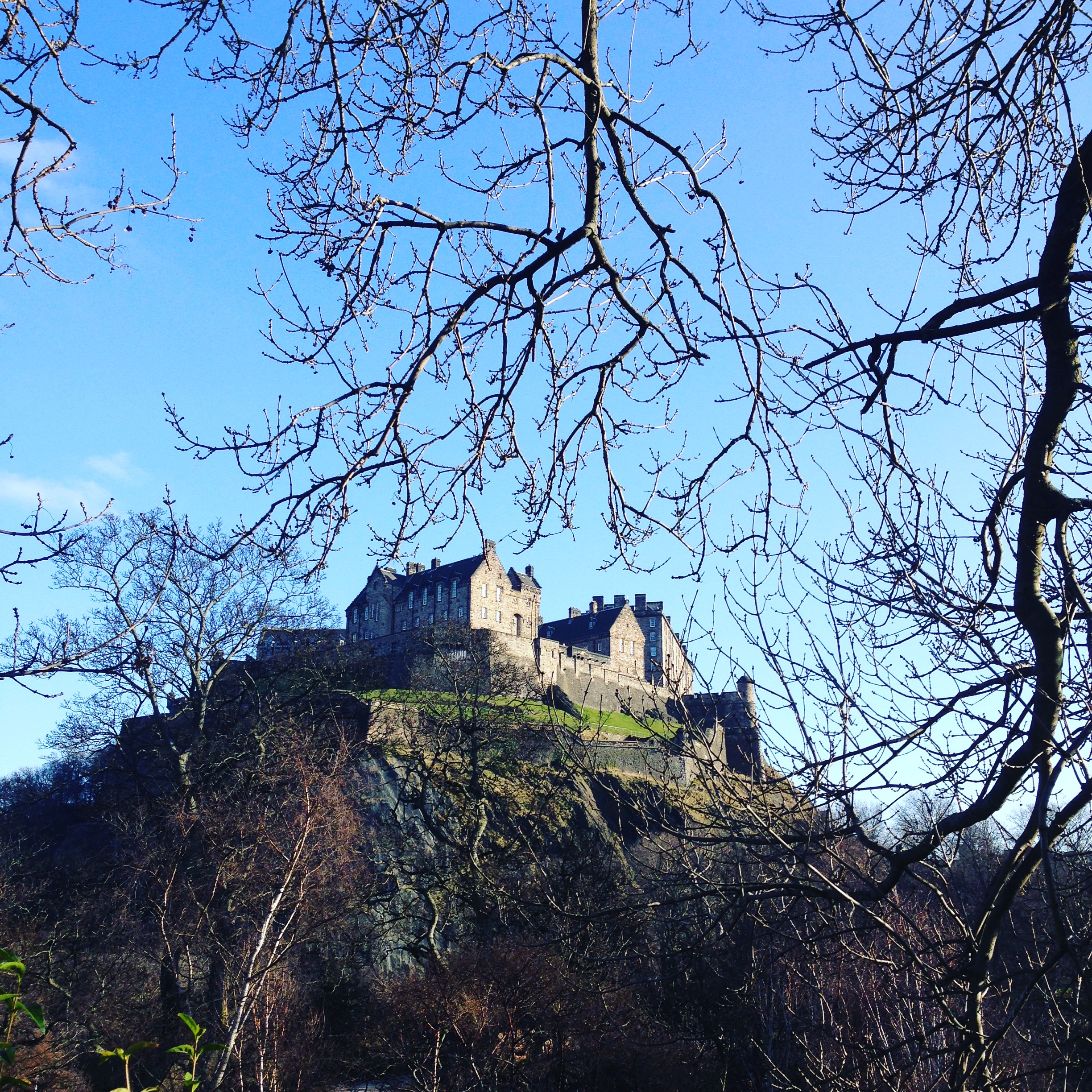 edinburgh castle.JPG