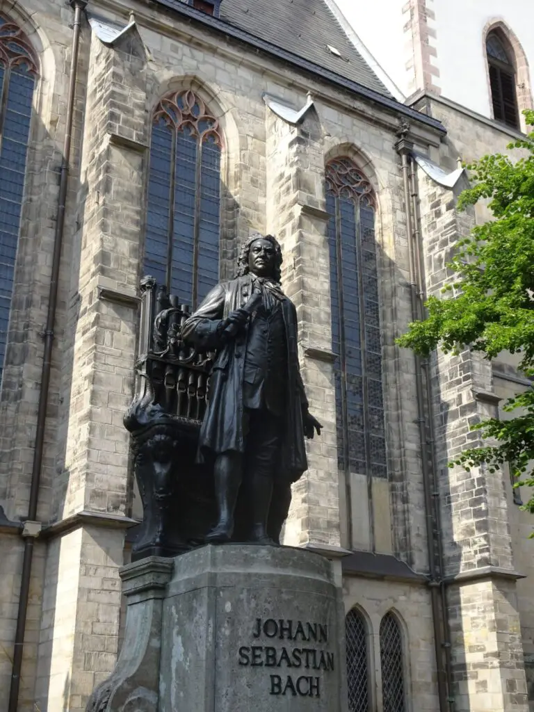 bach statue leipzig st thomas church