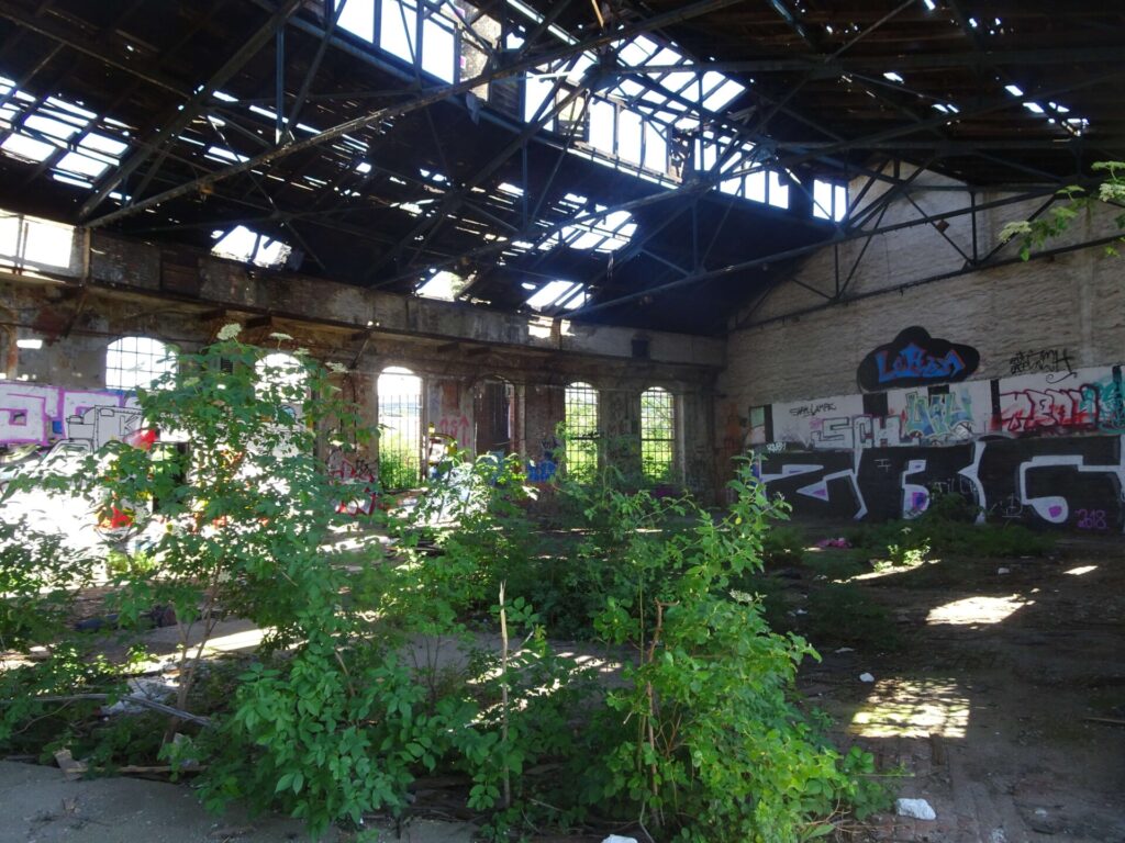 abandoned warehouses leipzig urbex