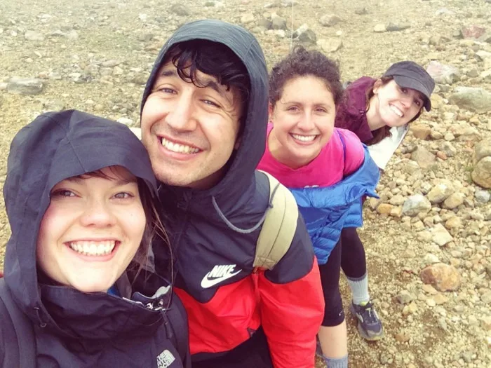 lauren with friends selfie