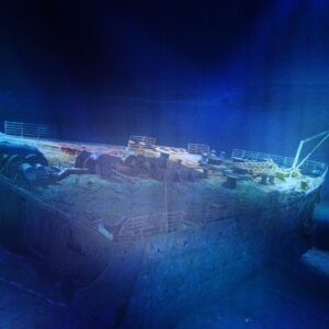 what does the titanic look like underwater - titanic leipzig panometer germany titanic underwater exhibition