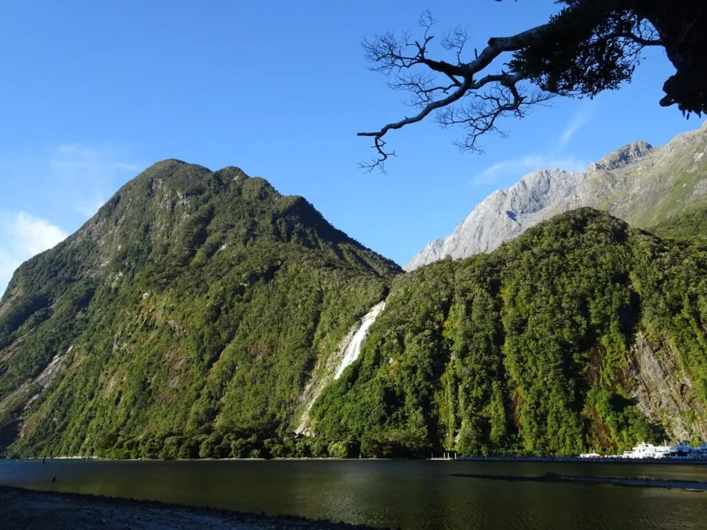 lady bowen falls in milford sound