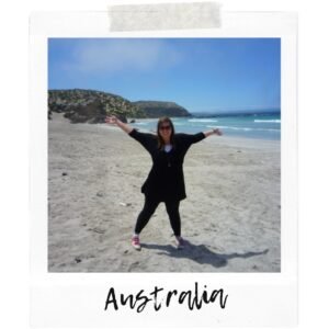 where i am now - currently in australia - photo of lauren on a beach on kangaroo island, south australia