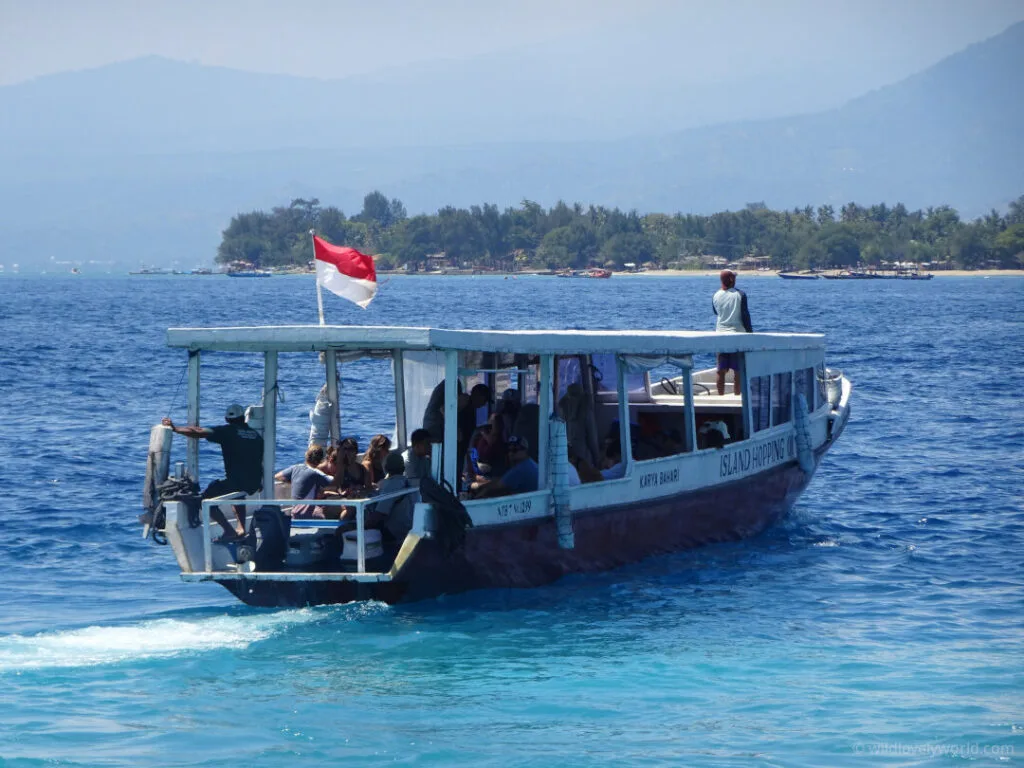 gili islands island hopping public slow boat lombok indonesia