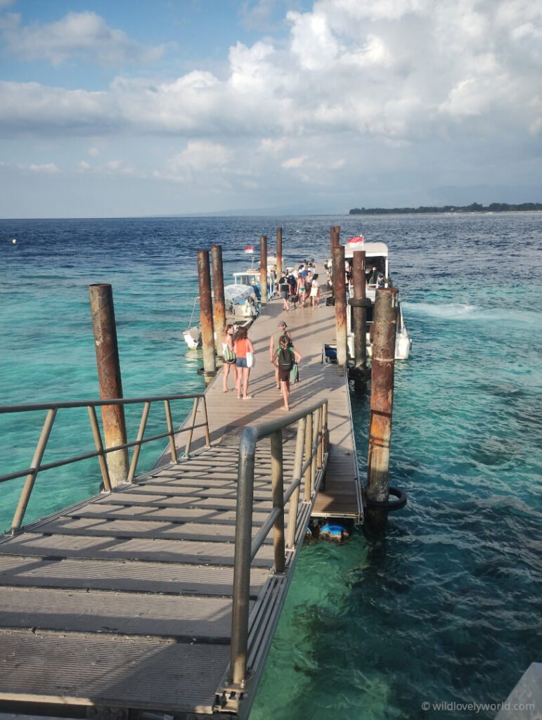 gili meno island main boat and ferry harbour pier