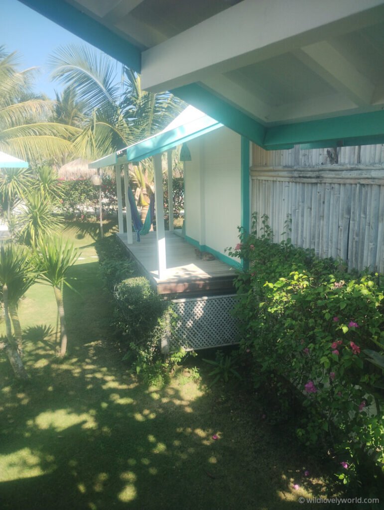 le pirate gili meno sweet room verandah with cat